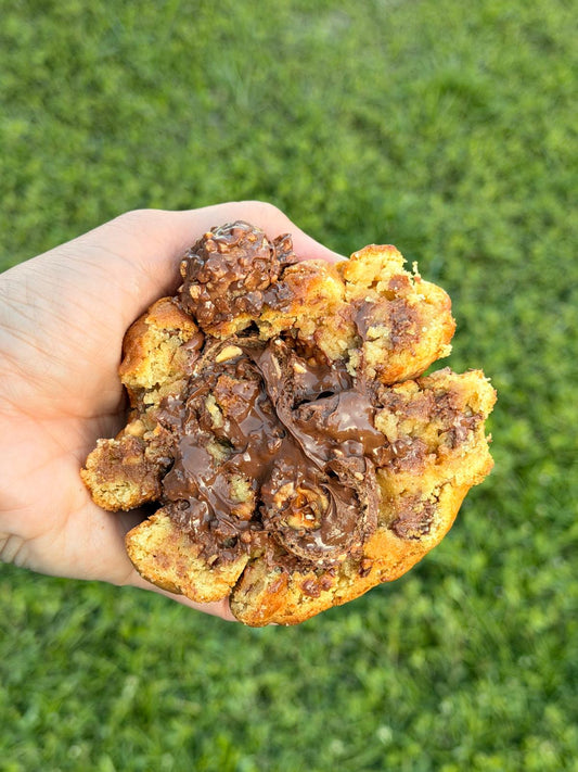 Blondie Ferrero New York Style Cookie
